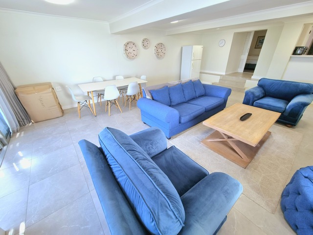 To Let 1 Bedroom Property for Rent in Camps Bay Western Cape